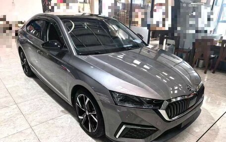 Skoda Octavia IV, 2021 год, 1 900 000 рублей, 3 фотография