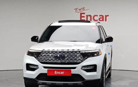 Ford Explorer VI, 2021 год, 2 865 000 рублей, 3 фотография
