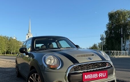 MINI Hatch, 2017 год, 2 100 000 рублей, 2 фотография