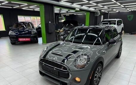 MINI Hatch, 2017 год, 2 100 000 рублей, 3 фотография