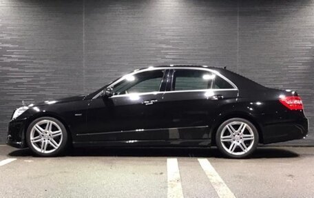 Mercedes-Benz E-Класс, 2011 год, 1 634 000 рублей, 8 фотография