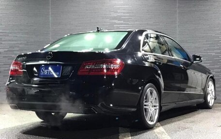 Mercedes-Benz E-Класс, 2011 год, 1 634 000 рублей, 5 фотография