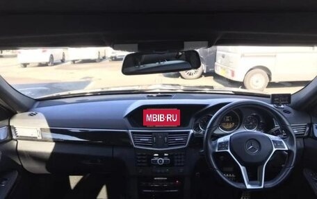 Mercedes-Benz E-Класс, 2011 год, 1 634 000 рублей, 11 фотография