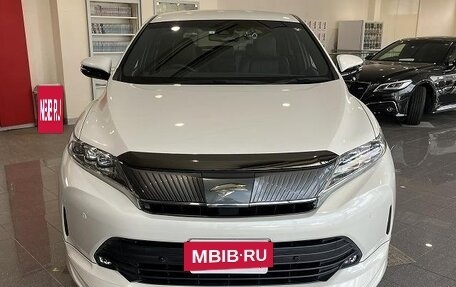 Toyota Harrier, 2020 год, 2 300 000 рублей, 2 фотография