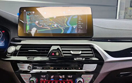 BMW 5 серия, 2022 год, 3 093 000 рублей, 9 фотография