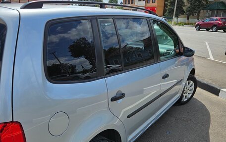 Volkswagen Touran III, 2010 год, 970 000 рублей, 7 фотография