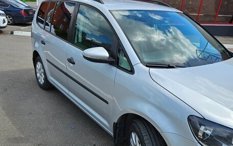 Volkswagen Touran III, 2010 год, 970 000 рублей, 6 фотография