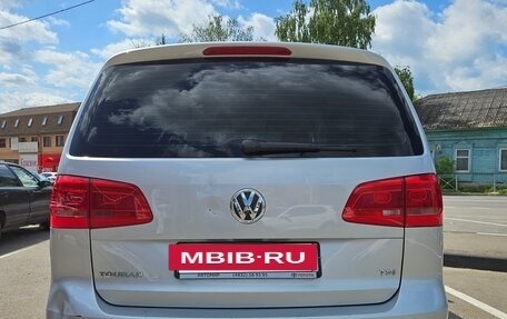 Volkswagen Touran III, 2010 год, 970 000 рублей, 11 фотография