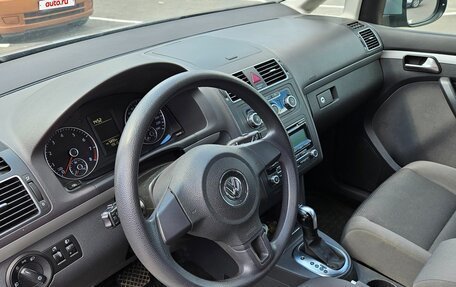 Volkswagen Touran III, 2010 год, 970 000 рублей, 23 фотография