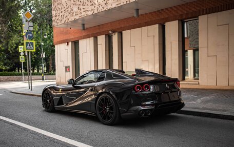Ferrari 812, 2021 год, 68 500 000 рублей, 14 фотография