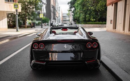 Ferrari 812, 2021 год, 68 500 000 рублей, 21 фотография