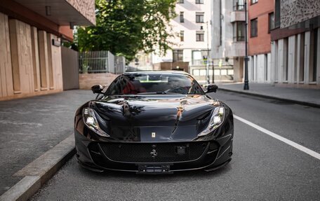 Ferrari 812, 2021 год, 68 500 000 рублей, 20 фотография