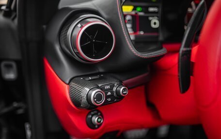Ferrari 812, 2021 год, 68 500 000 рублей, 22 фотография