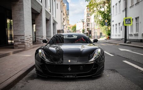 Ferrari 812, 2021 год, 68 500 000 рублей, 34 фотография