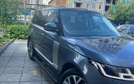 Land Rover Range Rover IV рестайлинг, 2018 год, 7 650 000 рублей, 2 фотография