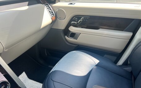 Land Rover Range Rover IV рестайлинг, 2018 год, 7 650 000 рублей, 14 фотография