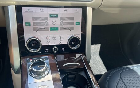 Land Rover Range Rover IV рестайлинг, 2018 год, 7 650 000 рублей, 13 фотография