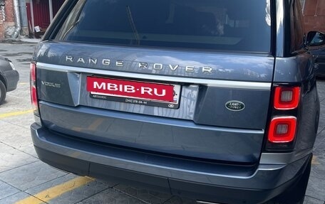 Land Rover Range Rover IV рестайлинг, 2018 год, 7 650 000 рублей, 4 фотография