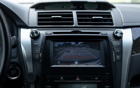 Toyota Camry, 2014 год, 1 790 000 рублей, 14 фотография
