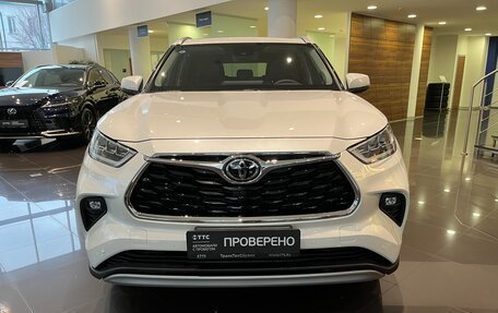 Toyota Highlander, 2025 год, 5 849 000 рублей, 2 фотография