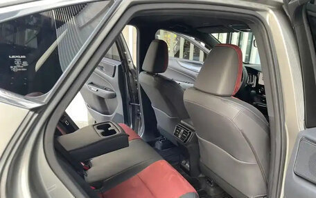 Lexus NX, 2022 год, 3 050 000 рублей, 7 фотография