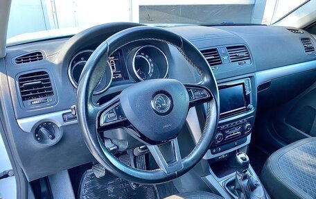 Skoda Yeti I рестайлинг, 2016 год, 1 050 000 рублей, 10 фотография