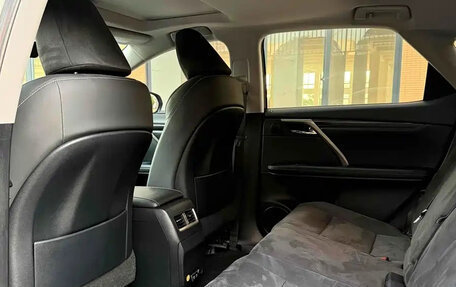 Lexus RX IV рестайлинг, 2021 год, 3 640 000 рублей, 5 фотография