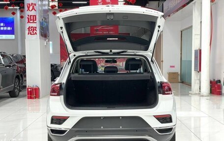 Volkswagen T-Roc I, 2021 год, 1 999 000 рублей, 18 фотография