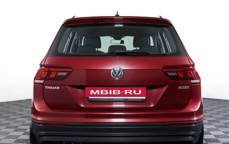 Volkswagen Tiguan II, 2020 год, 2 090 000 рублей, 6 фотография