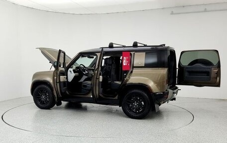 Land Rover Defender II, 2022 год, 7 323 520 рублей, 12 фотография
