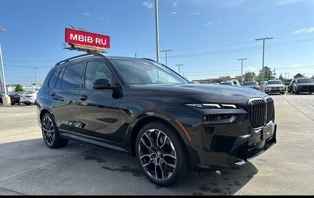 BMW X7, 2022 год, 8 256 233 рублей, 2 фотография