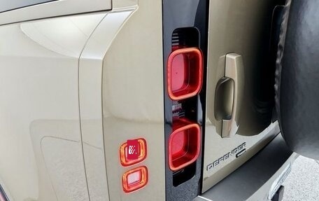 Land Rover Defender II, 2022 год, 7 323 520 рублей, 31 фотография