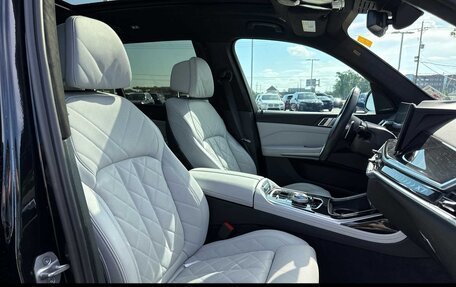 BMW X7, 2022 год, 8 256 233 рублей, 15 фотография