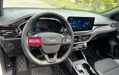 Ford Focus IV, 2021 год, 1 645 111 рублей, 10 фотография