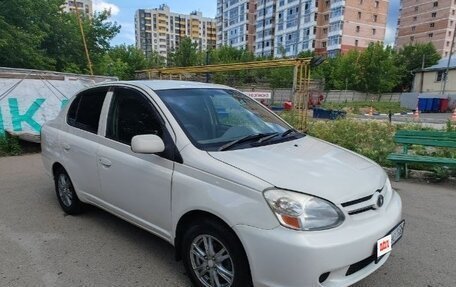 Toyota Platz, 2005 год, 550 000 рублей, 3 фотография
