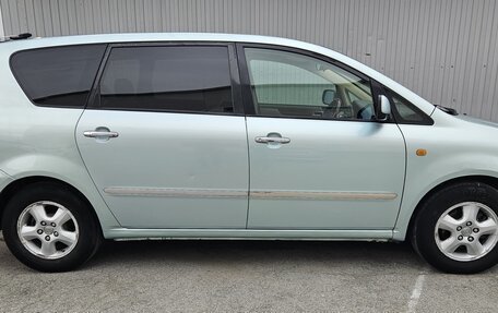 Toyota Ipsum II, 2001 год, 865 500 рублей, 3 фотография