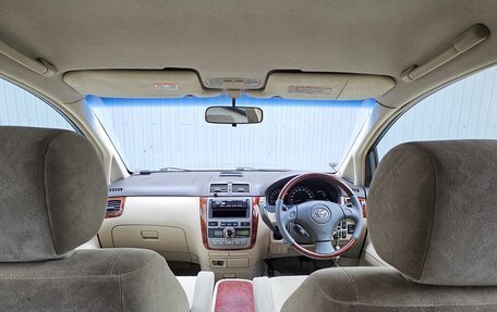 Toyota Ipsum II, 2001 год, 865 500 рублей, 11 фотография