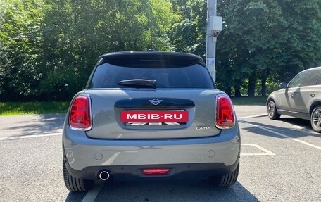 MINI Hatch, 2019 год, 2 400 000 рублей, 13 фотография