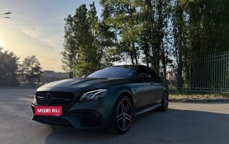 Mercedes-Benz E-Класс AMG, 2017 год, 7 500 000 рублей, 6 фотография