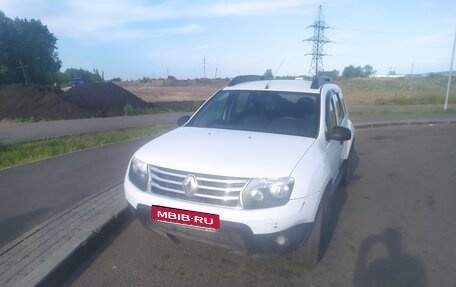 Renault Duster I рестайлинг, 2013 год, 890 000 рублей, 11 фотография