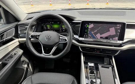 Volkswagen Teramont I, 2023 год, 3 720 333 рублей, 9 фотография