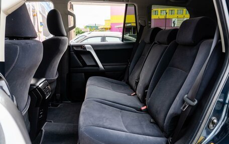 Toyota Land Cruiser Prado 150 рестайлинг 2, 2014 год, 3 799 000 рублей, 10 фотография