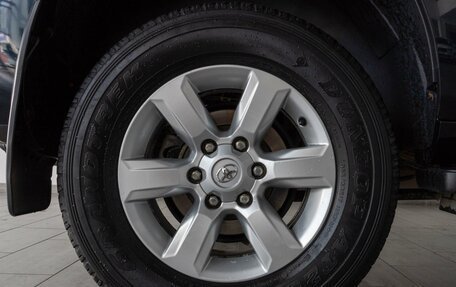 Toyota Land Cruiser Prado 150 рестайлинг 2, 2014 год, 3 799 000 рублей, 6 фотография