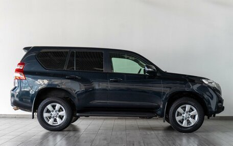 Toyota Land Cruiser Prado 150 рестайлинг 2, 2014 год, 3 799 000 рублей, 5 фотография