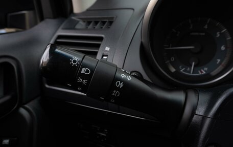 Toyota Land Cruiser Prado 150 рестайлинг 2, 2014 год, 3 799 000 рублей, 16 фотография