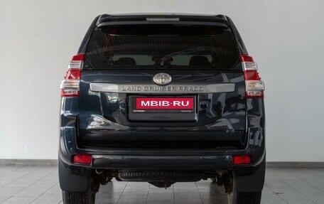 Toyota Land Cruiser Prado 150 рестайлинг 2, 2014 год, 3 799 000 рублей, 4 фотография