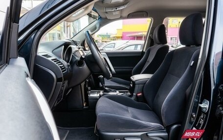 Toyota Land Cruiser Prado 150 рестайлинг 2, 2014 год, 3 799 000 рублей, 11 фотография