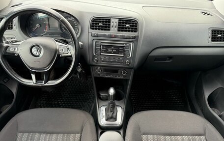 Volkswagen Polo VI (EU Market), 2015 год, 1 064 000 рублей, 13 фотография