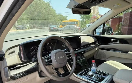 KIA Carnival, 2022 год, 3 900 777 рублей, 5 фотография