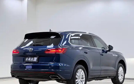 Volkswagen Touareg III, 2021 год, 4 082 055 рублей, 5 фотография